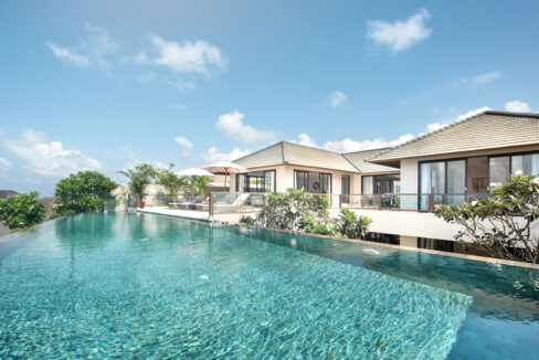 Villa Feronia - Karang Saujana Estate